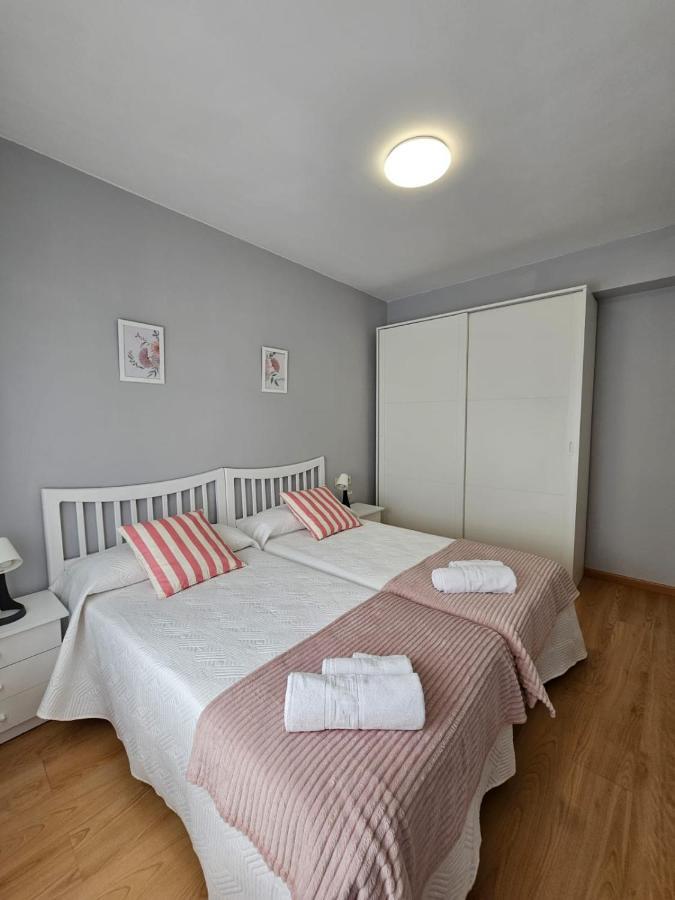 Meda Padron Apartment ภายนอก รูปภาพ