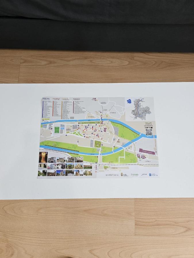 Meda Padron Apartment ภายนอก รูปภาพ